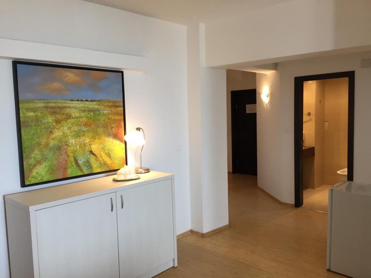 Hotel Ambasador Mamaia Buitenkant foto